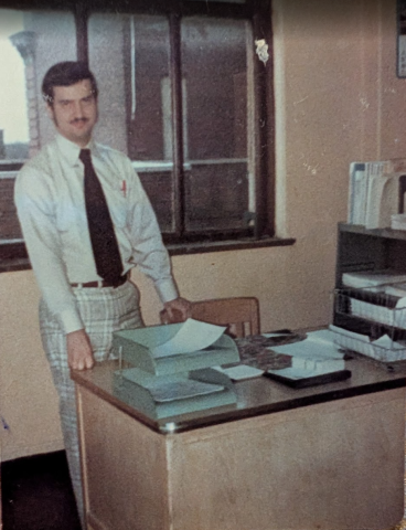joel_levin_2.png